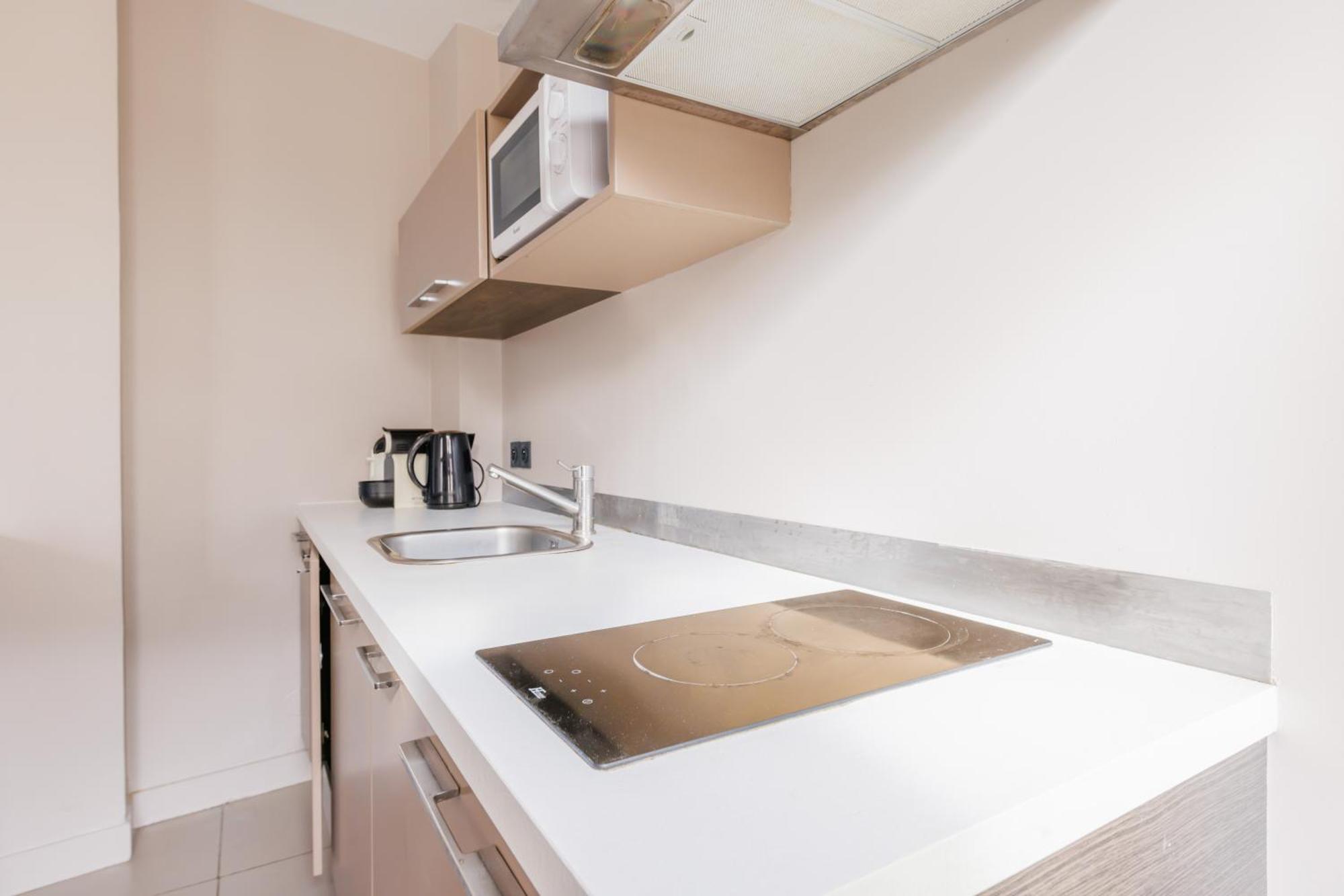 Cmg Residence Saint Lazare Париж Екстериор снимка